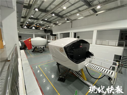 校企聚力創新，國產全動飛行模擬機首架交付